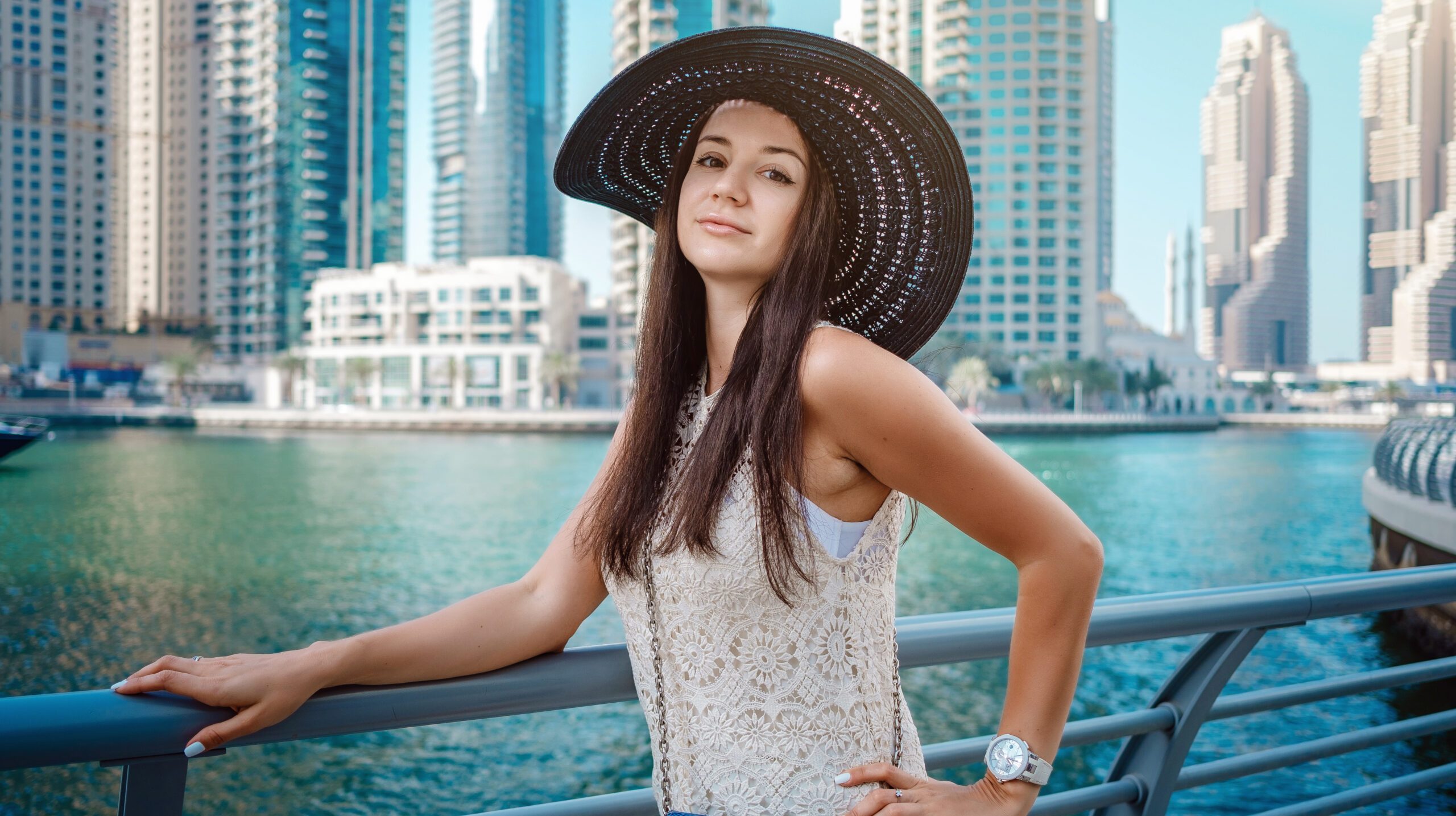happy-young-traveler-woman-in-big-city-dubai-luxu-2026-01-11-08-51-25-utc