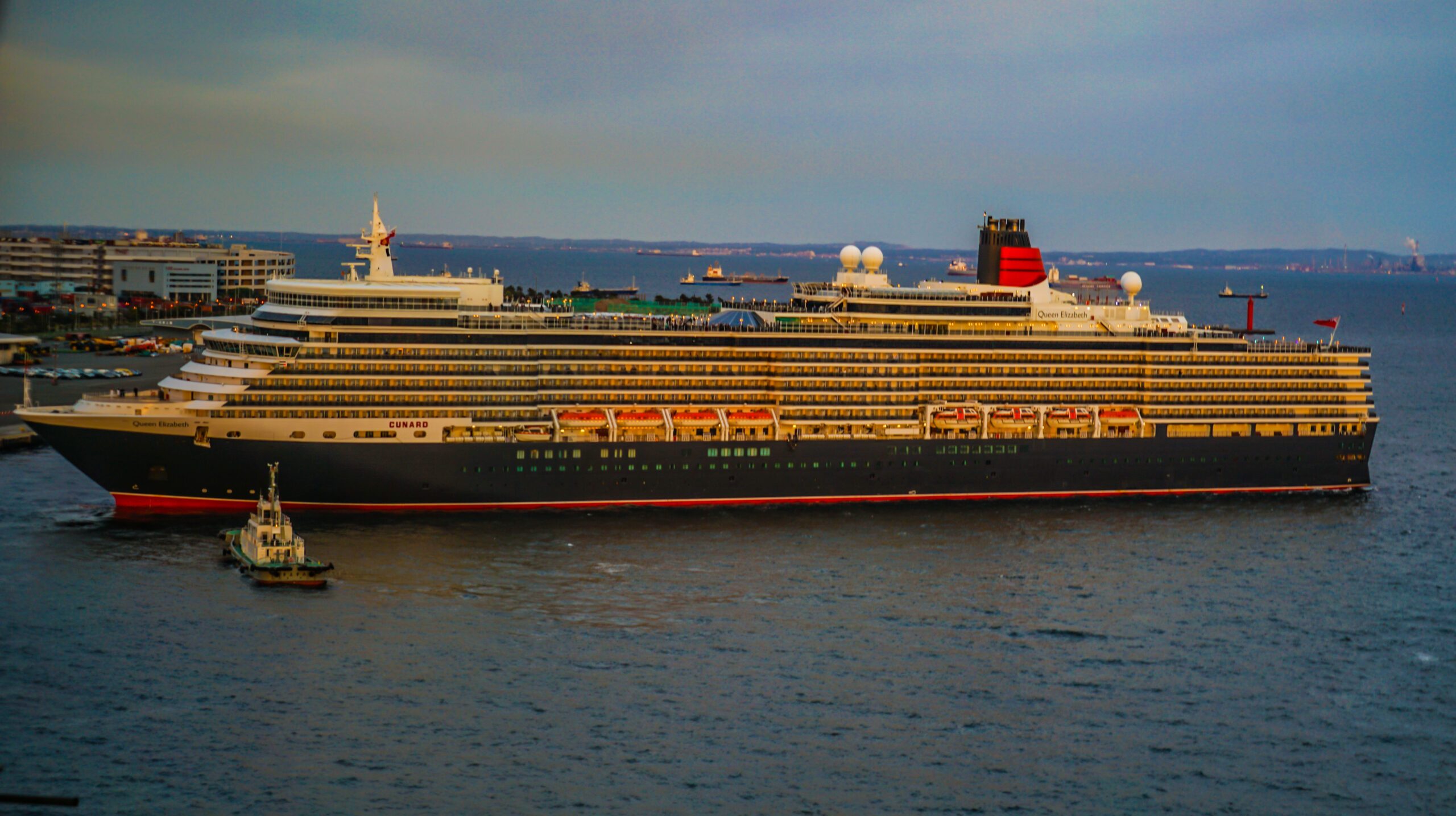 Luxury vessel seen from Yokohama Sky Walk (Queen Elizabeth). Shooting Location: Yokohama-city kanagawa prefecture