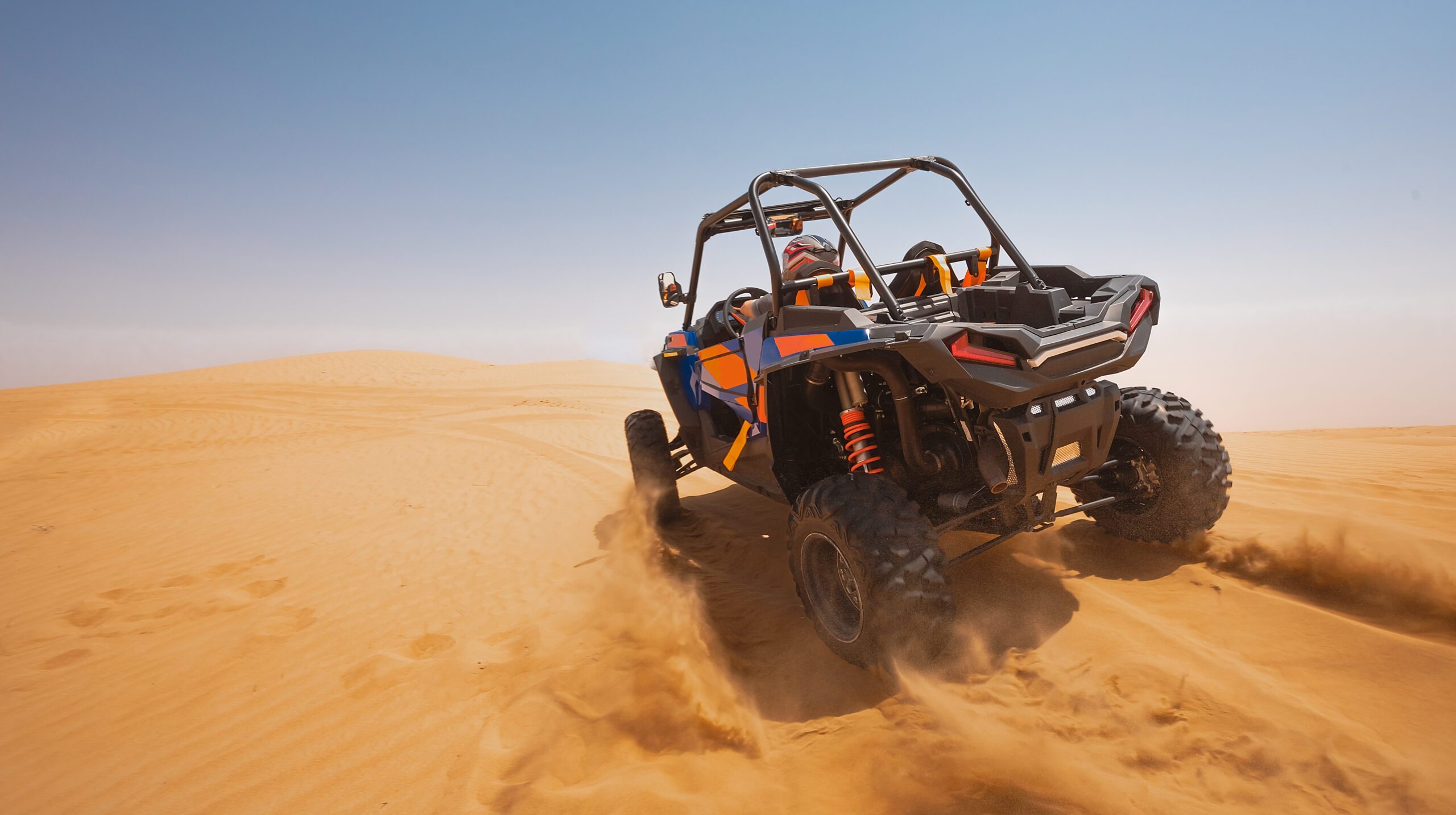 sand dune bashing ofrroad. utv rally buggy